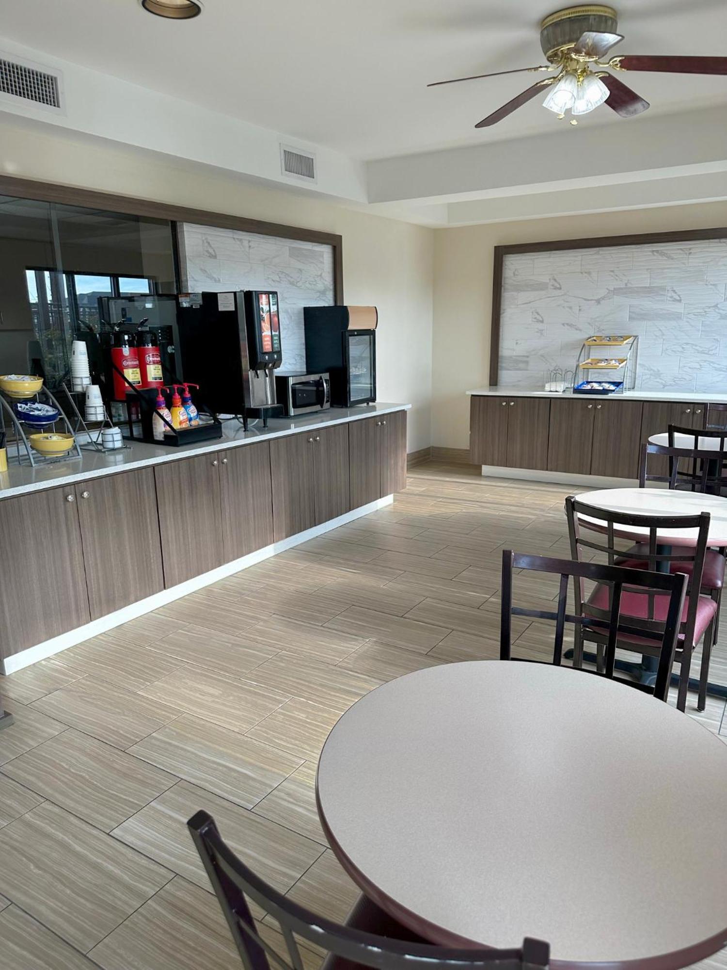 Days Inn & Suites By Wyndham Opelousas Εξωτερικό φωτογραφία