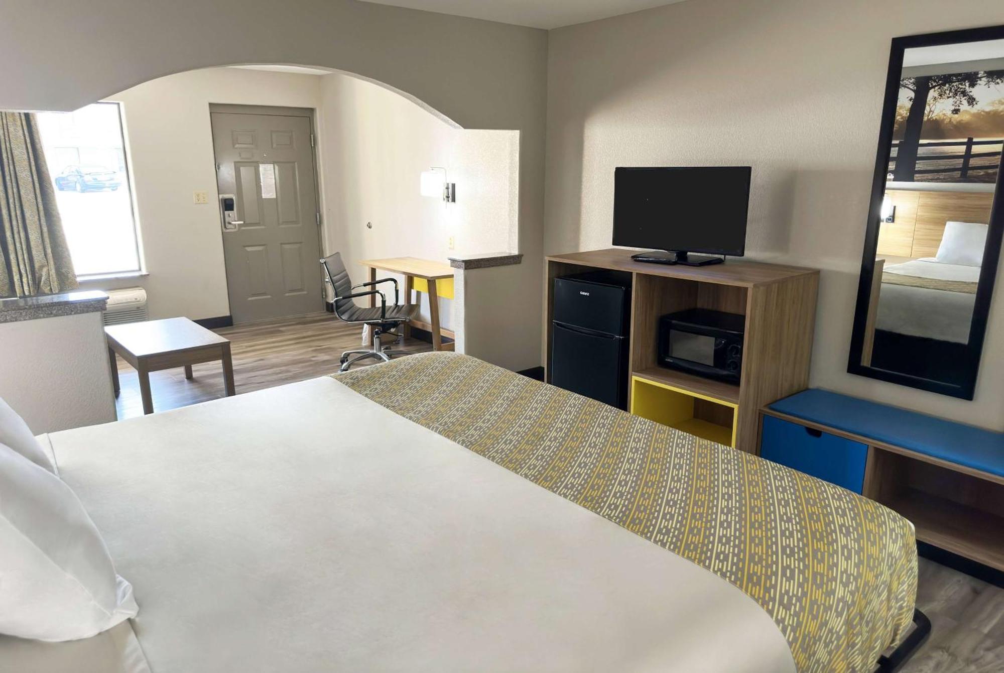 Days Inn & Suites By Wyndham Opelousas Εξωτερικό φωτογραφία